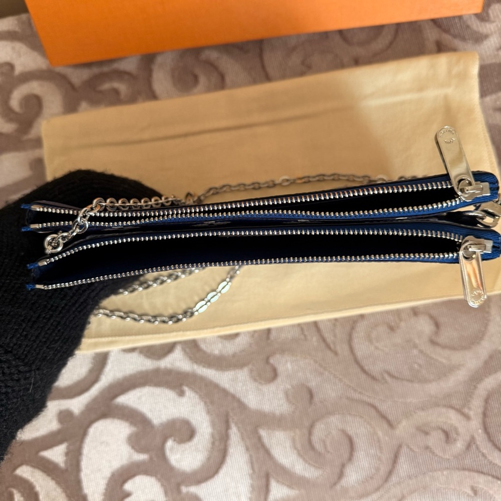 Louis Vuitton Escale Blue Tiedye Double Zip Pochette Crossbody Bag - Picture 11 of 16